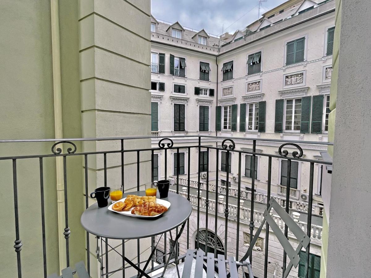 Happy Family U Papaviou Apartment Genoa
